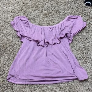 AMERICAN EAGLE SOFT AND SEXY OFF THE SHOULDER PURPLE TEE SIZE XS